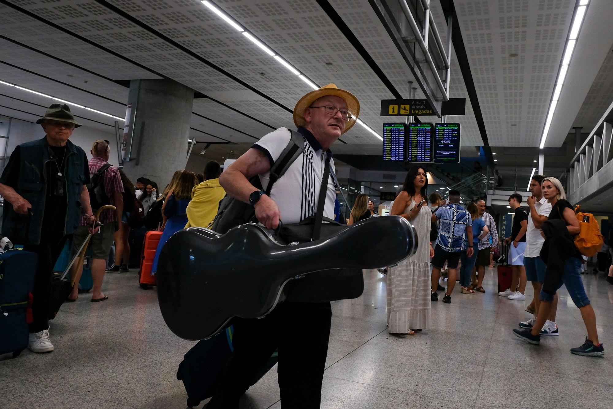 Comienza julio con el aeropuerto de Málaga lleno