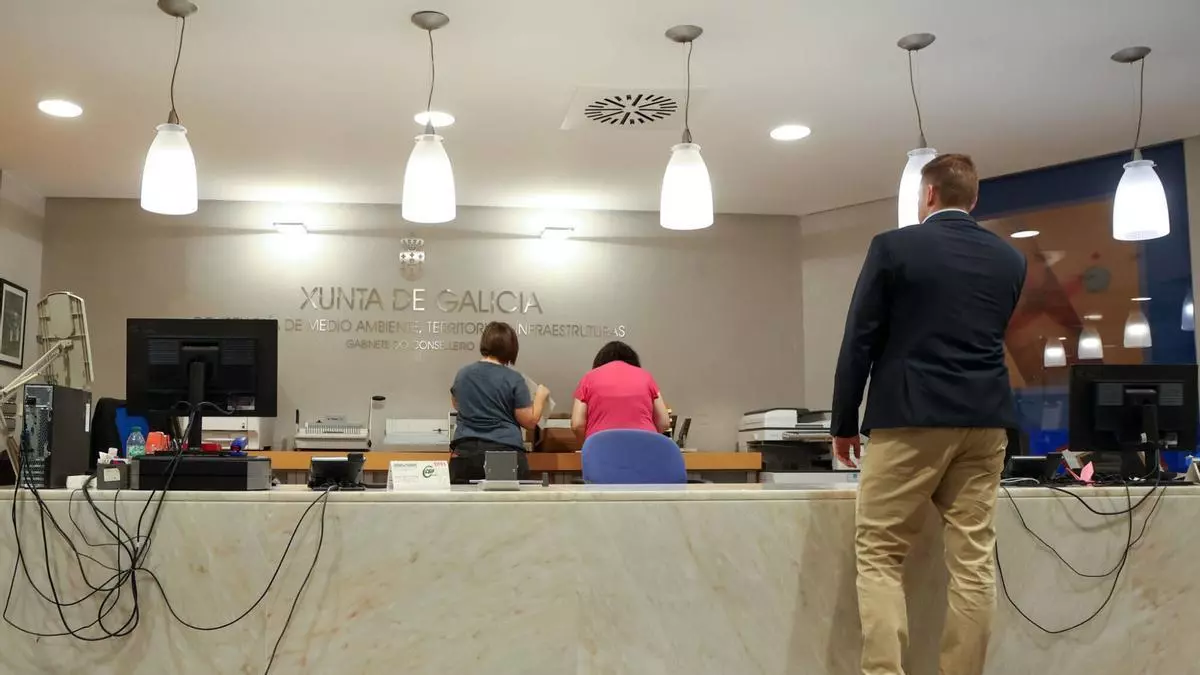 Subidas salariales y más plantilla disparan el gasto de personal de la Xunta un 30 por ciento en cinco años