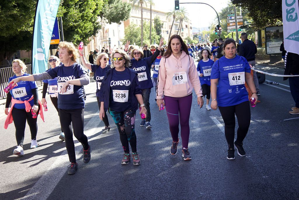 Las imágenes de la llegada a meta de la Carrera de la Mujer de Murcia 2024