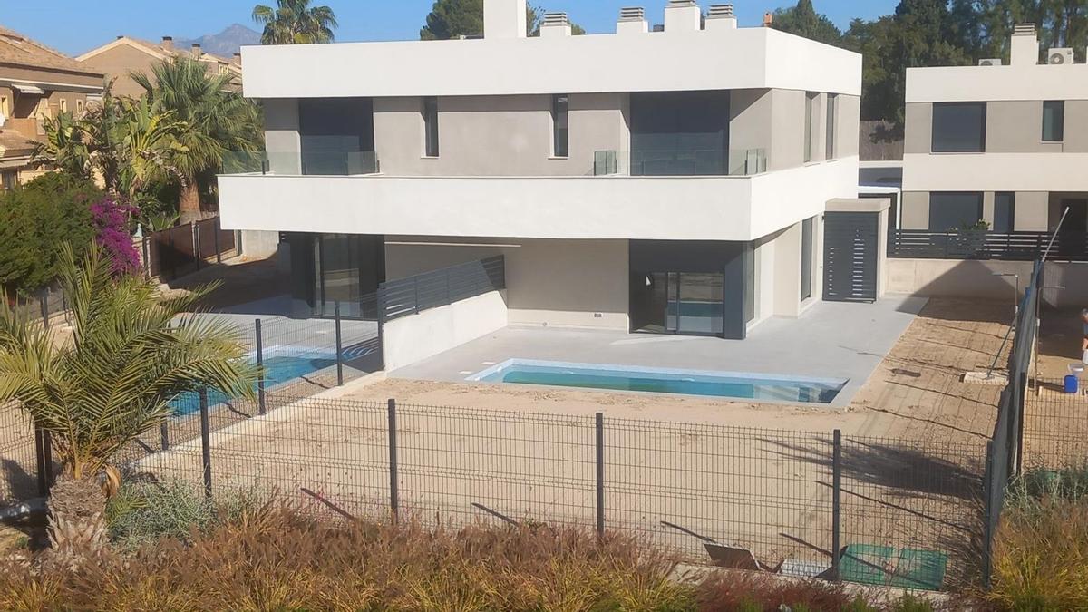 Una de las viviendas unifamiliares de Nou Nazareth donde ya pueden vivir los propietarios.