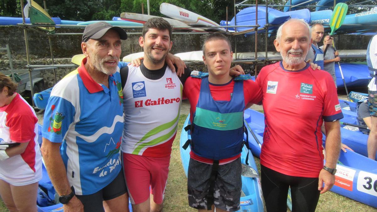 Por la izquierda, José Andrés Blanco, Jonás García, Pablo González Calvo y Carlos González Somovilla. DESCENSO DEL SELLA ADAPTADO