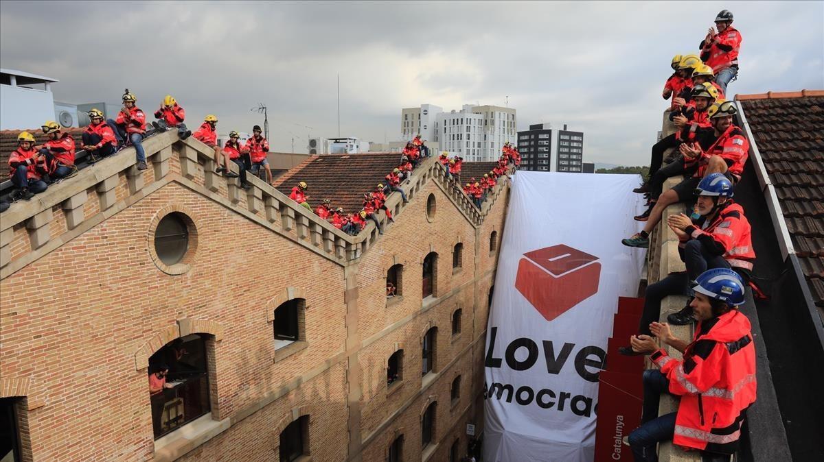 zentauroepp40323579 barcelona 28 09 2017  pol tica   acto unitario de bombers de170928110628