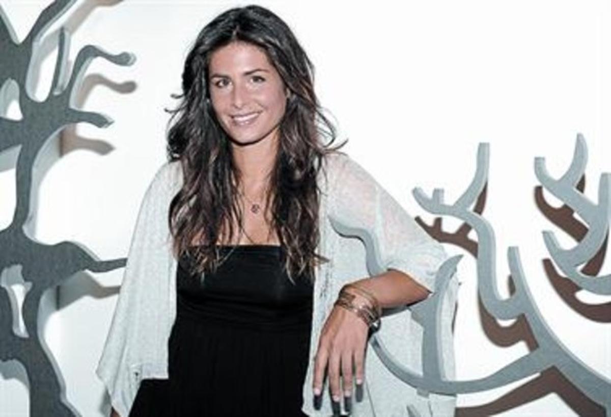 Nuria Roca.LICENCIADA EN ARQUITECTURA TÉCNICA.  NACIDA EN MONCADA (VALENCIA) HACE 37 AÑOS