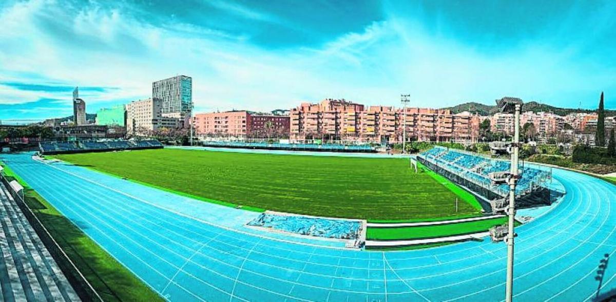 Panorámica del estadio municipal de atletismo Can Dragó de Barcelona, nueva casa del CE Europa.