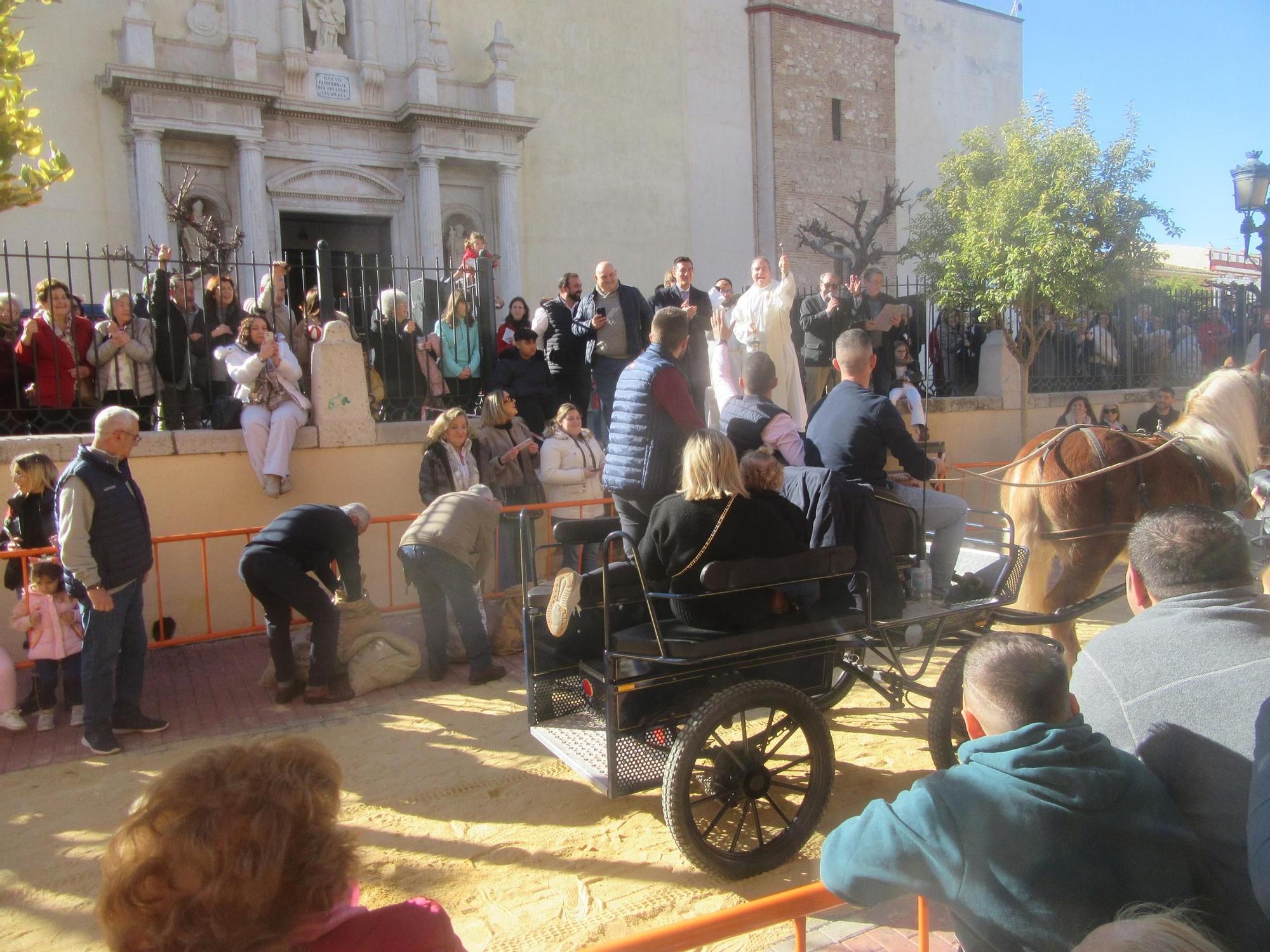 Burjassot bendice a sus animales por Sant Antoni