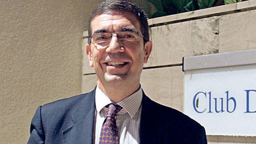 El urólogo Carlos Gutiérrez Sanz-Gadea.