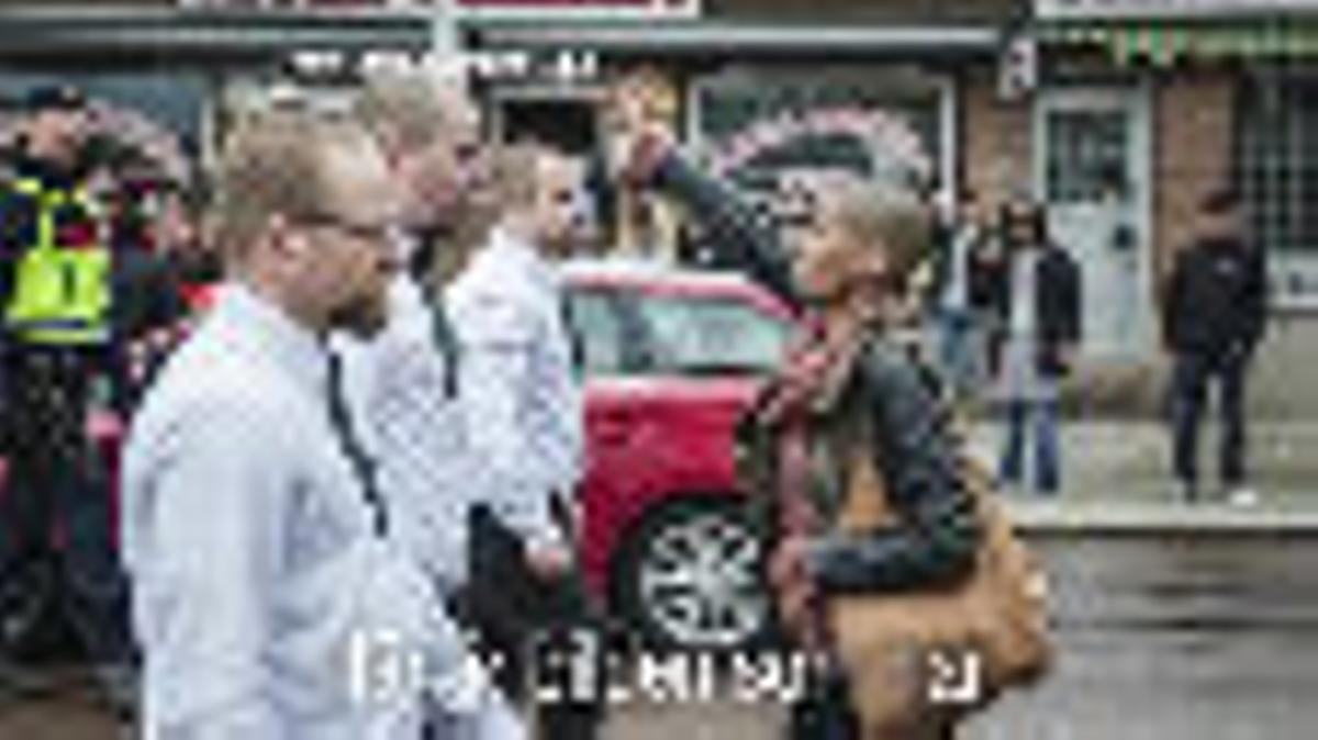 El desafío de Tess Asplund a los neonazis el 1º de mayo en Suecia.