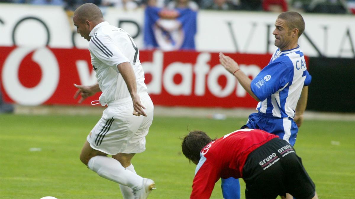 Lluís Carreras, en acción en un Alavés-Real Madrid
