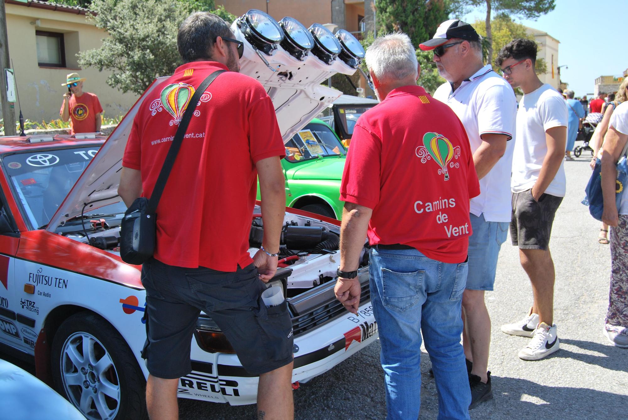 Les imatges de la trobada de vehicles clàssics