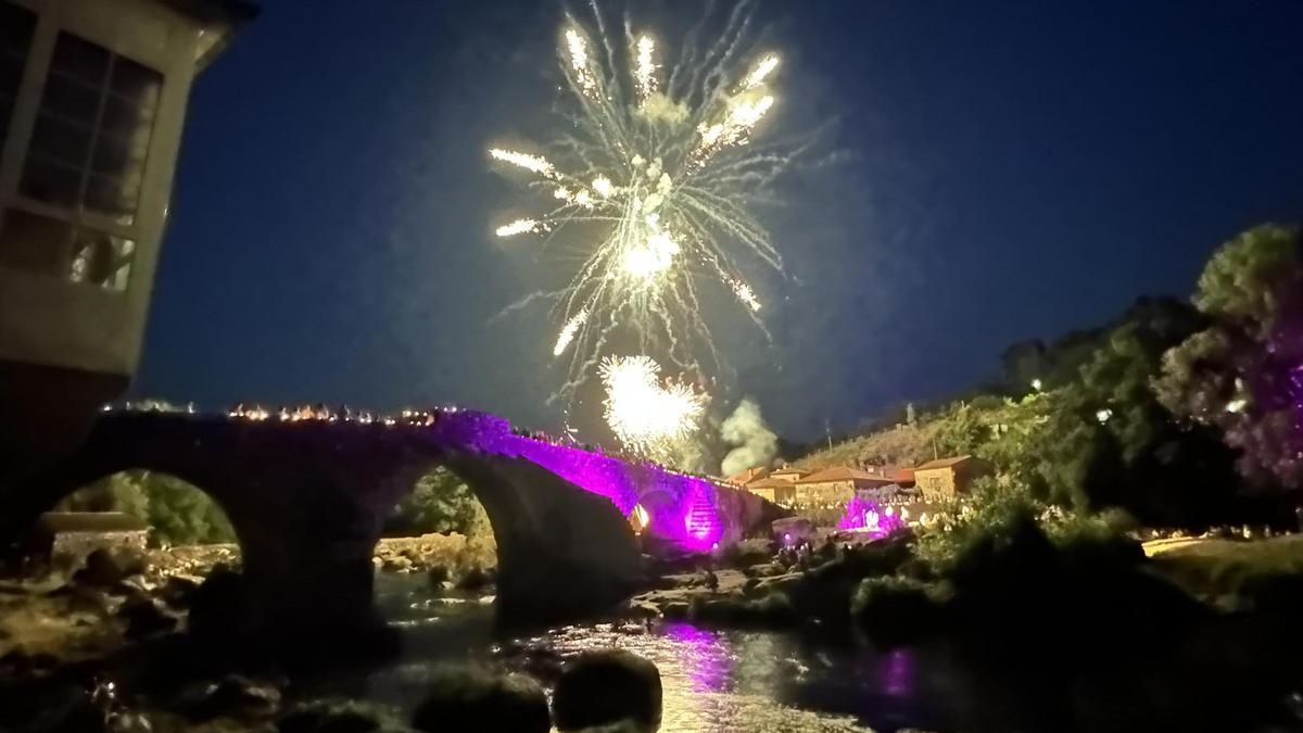 Las Noites en Vela que organizan Ames y Negreira en A Ponte Maceira se celebran desde 2016.