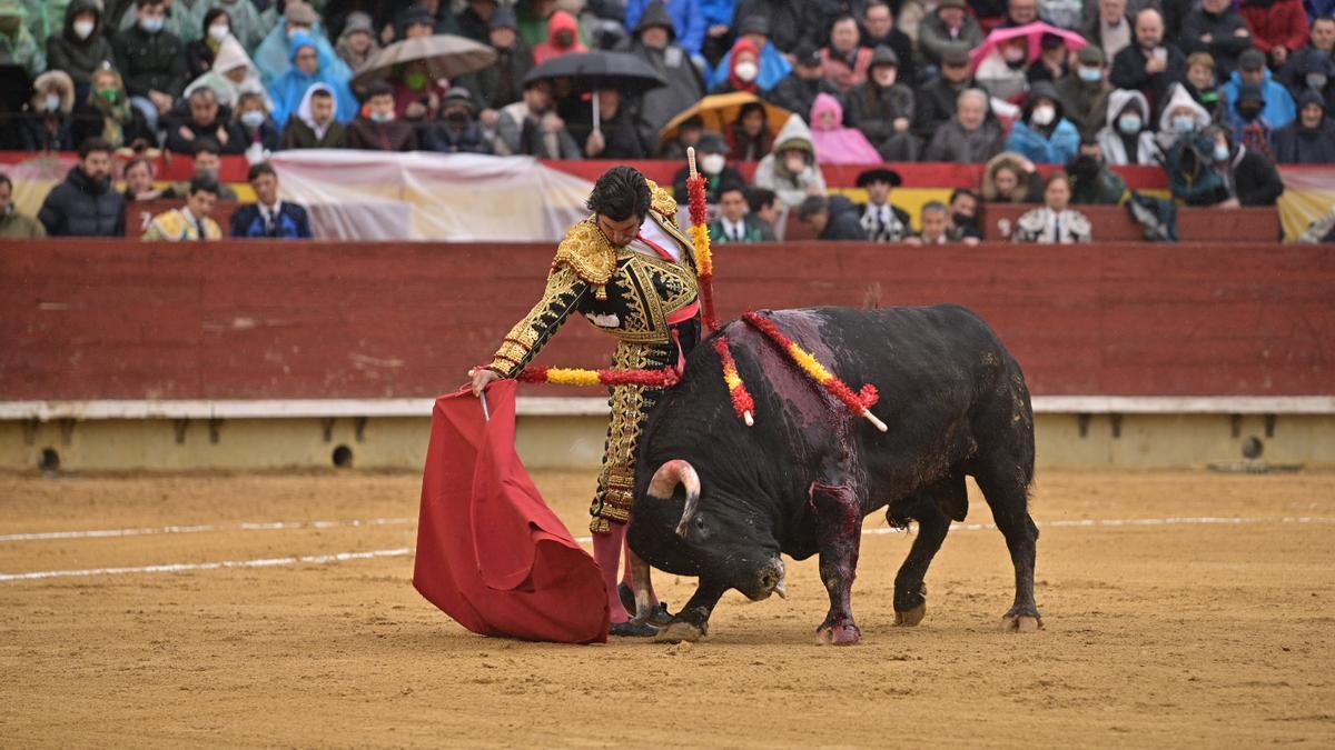 Morante tuvo detalles pero no logró triunfar en Castelló.