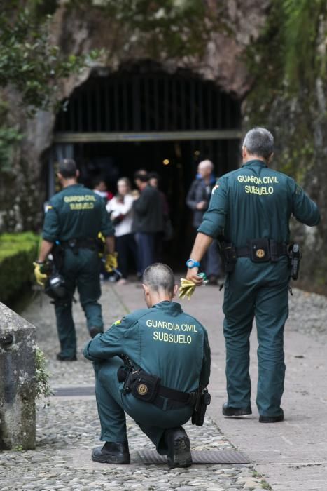 Preparativos en Covadonga para la visita real y los actos de los aniversarios