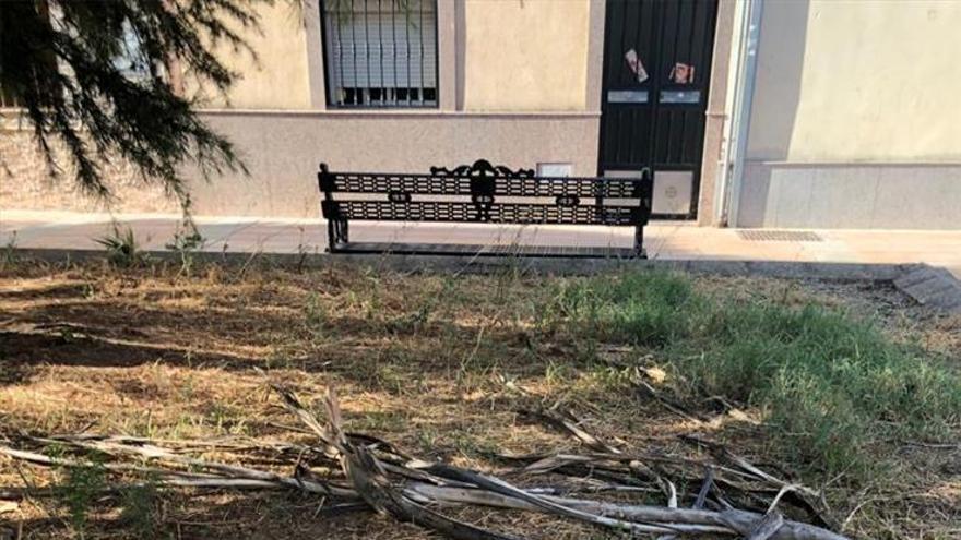 El PSOE pide un proyecto de remodelación integral de la calle Dos de Mayo