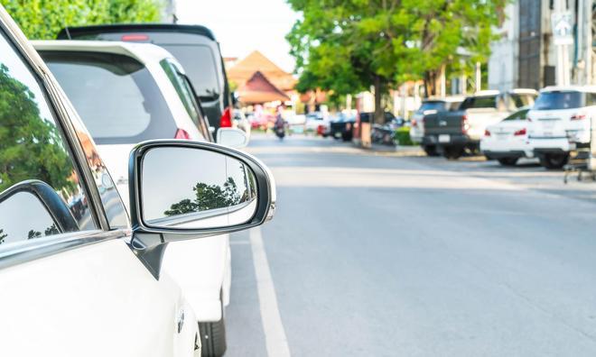 El mercado de coches de ocasión cae en abril y los coches eléctricos lo cierran con una 'falsa' alegría