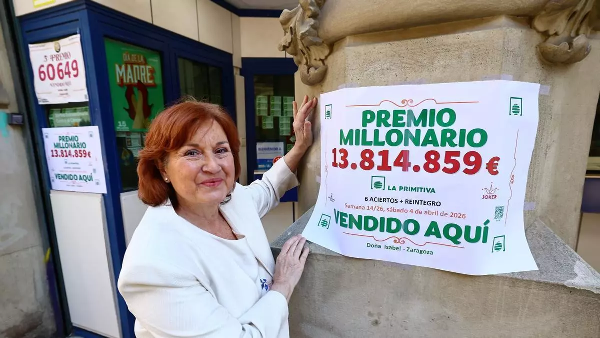 Isabel, la lotera del Coso que ha dado un premio histórico en Zaragoza: "Es una pasada, son más de 2.000 millones de pesetas"