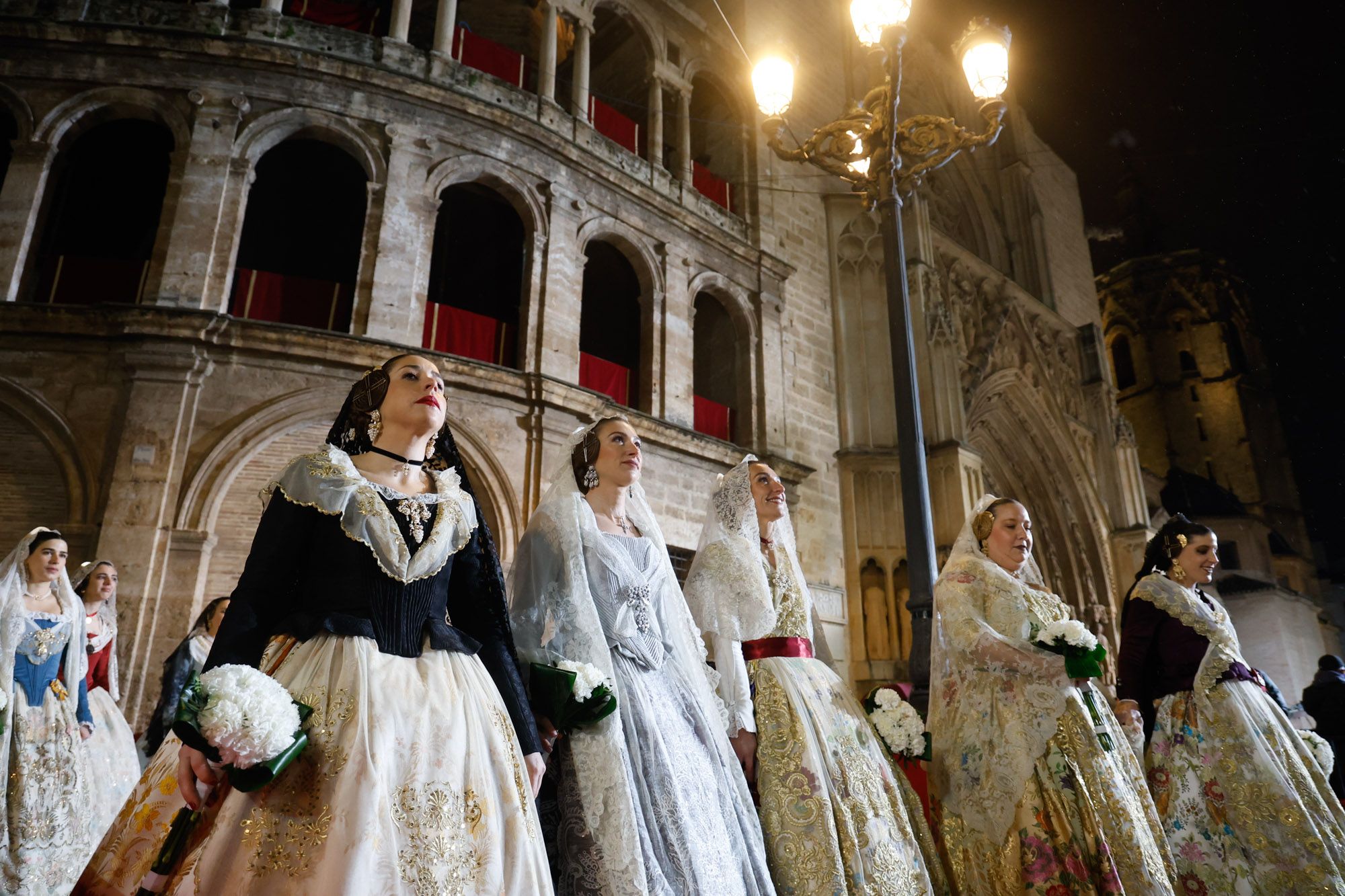 Todas las fotos de la Ofrenda del 17 de marzo por la calle de la Paz de 21:00 a 22:00 horas
