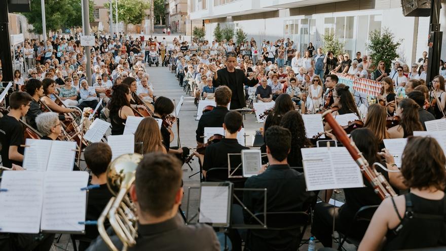 Actuació de la JOSA  a la cloenda dels actes dels 50 anys d&#039;Òmnium