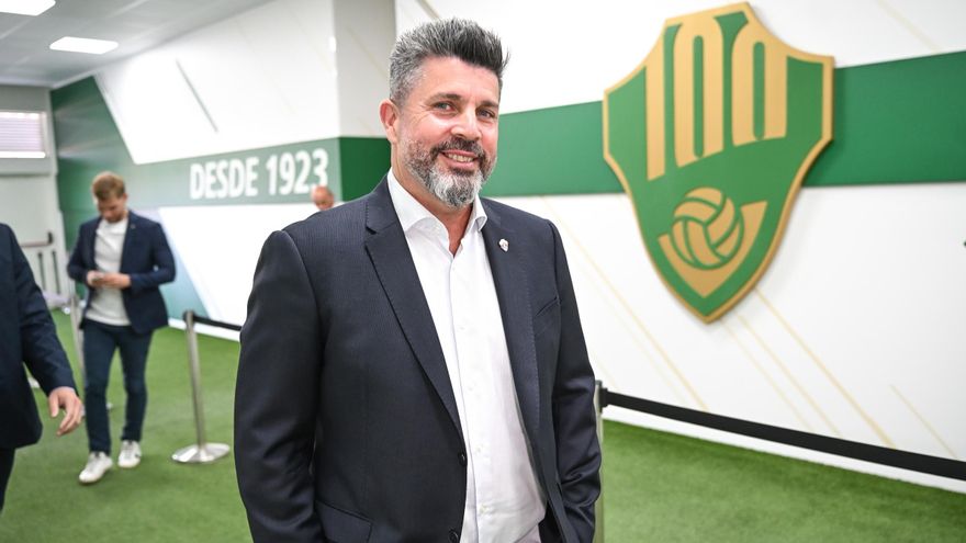 La queja del dueño del Elche sobre los últimos arbitrajes