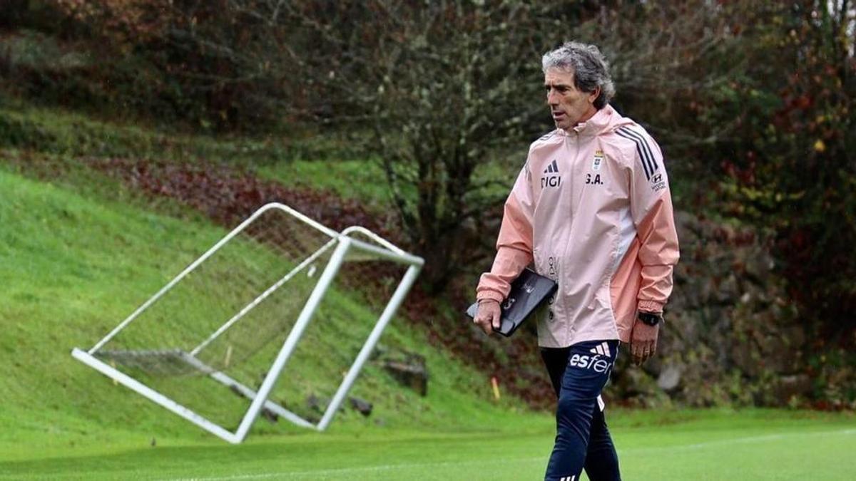 así se cocinó el fichaje más polémico de Pachuca para el banquillo del Oviedo así se cocinó el fichaje más polémico de Pachuca para el banquillo del Oviedo