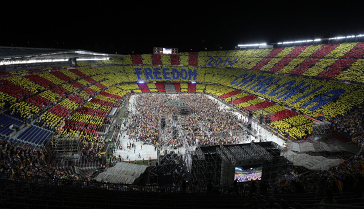 El Concert per la Llibertat va fer esclatar el clam independentista en una llarga desfilada artística.