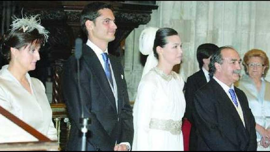 La boda de la hija de Blas Herrero, un reparto de lujo para un enlace de cine - La Nueva España