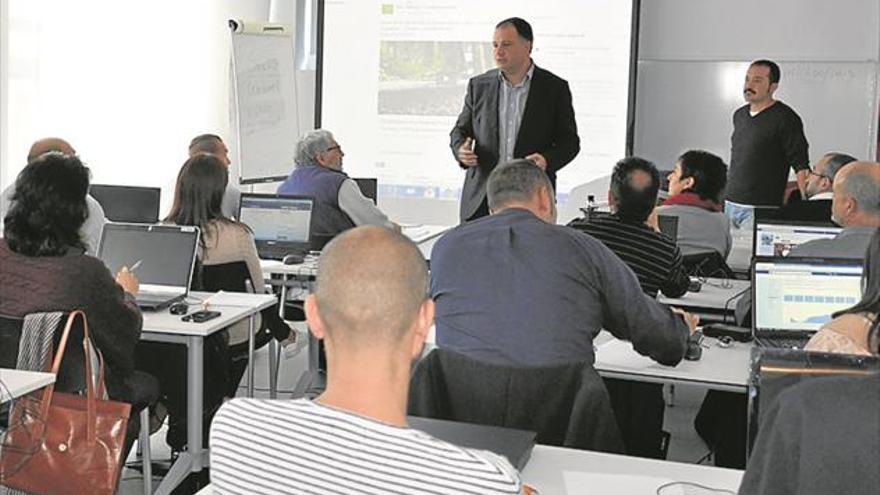 La Diputación ejecuta con éxito los cursos para emprendedores