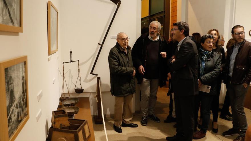 Rodríguez en la inauguración de la muestra en el Maova.