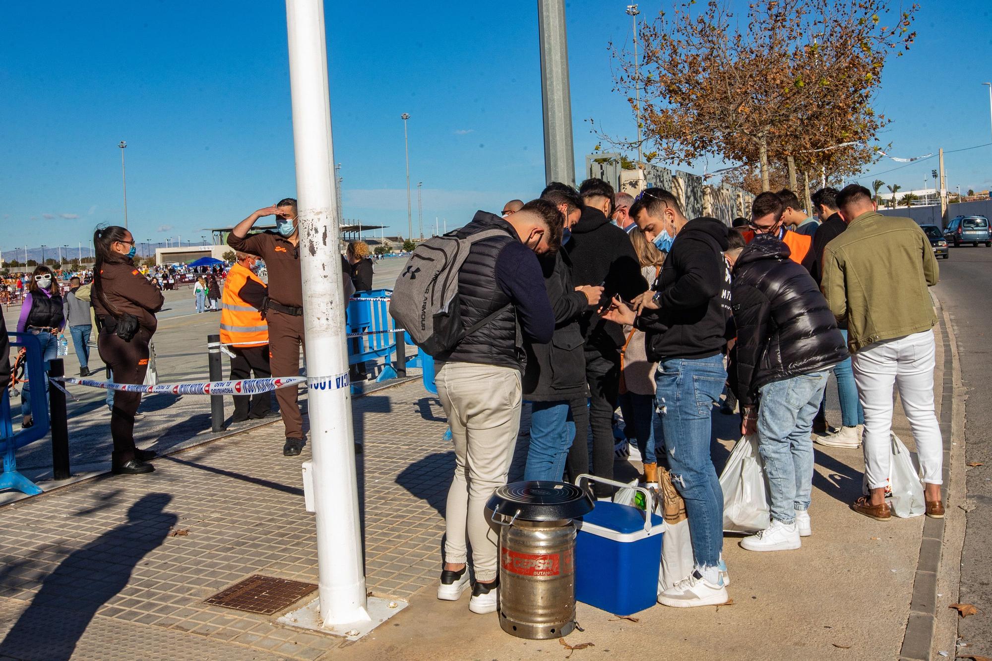 Torrevieja celebra sus paellas sin perder la ilusión