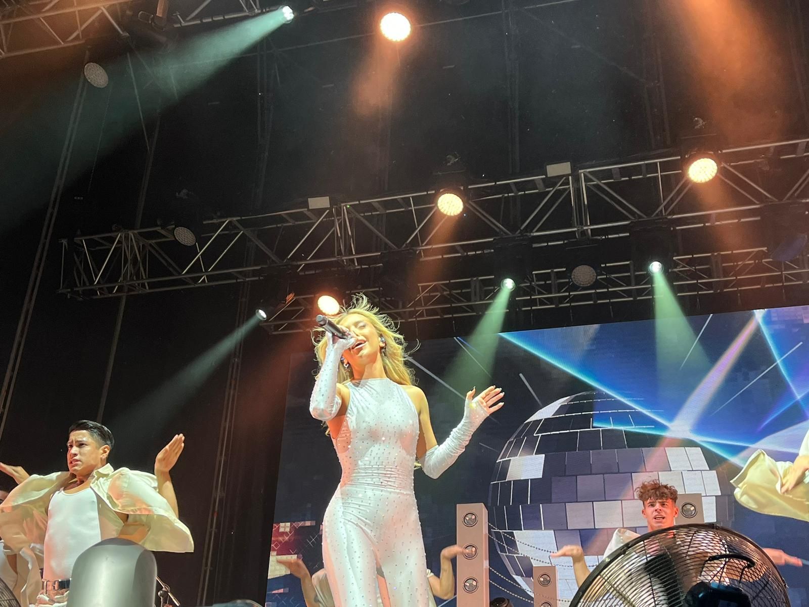 El concierto de Ana Mena en La Malagueta, en imágenes