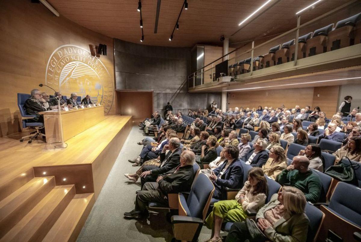 El homenaje se celebró en el Colegio de Abogados.  | DM