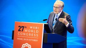 Fainé durante su inervención en la asamblea del WSBI en Roma