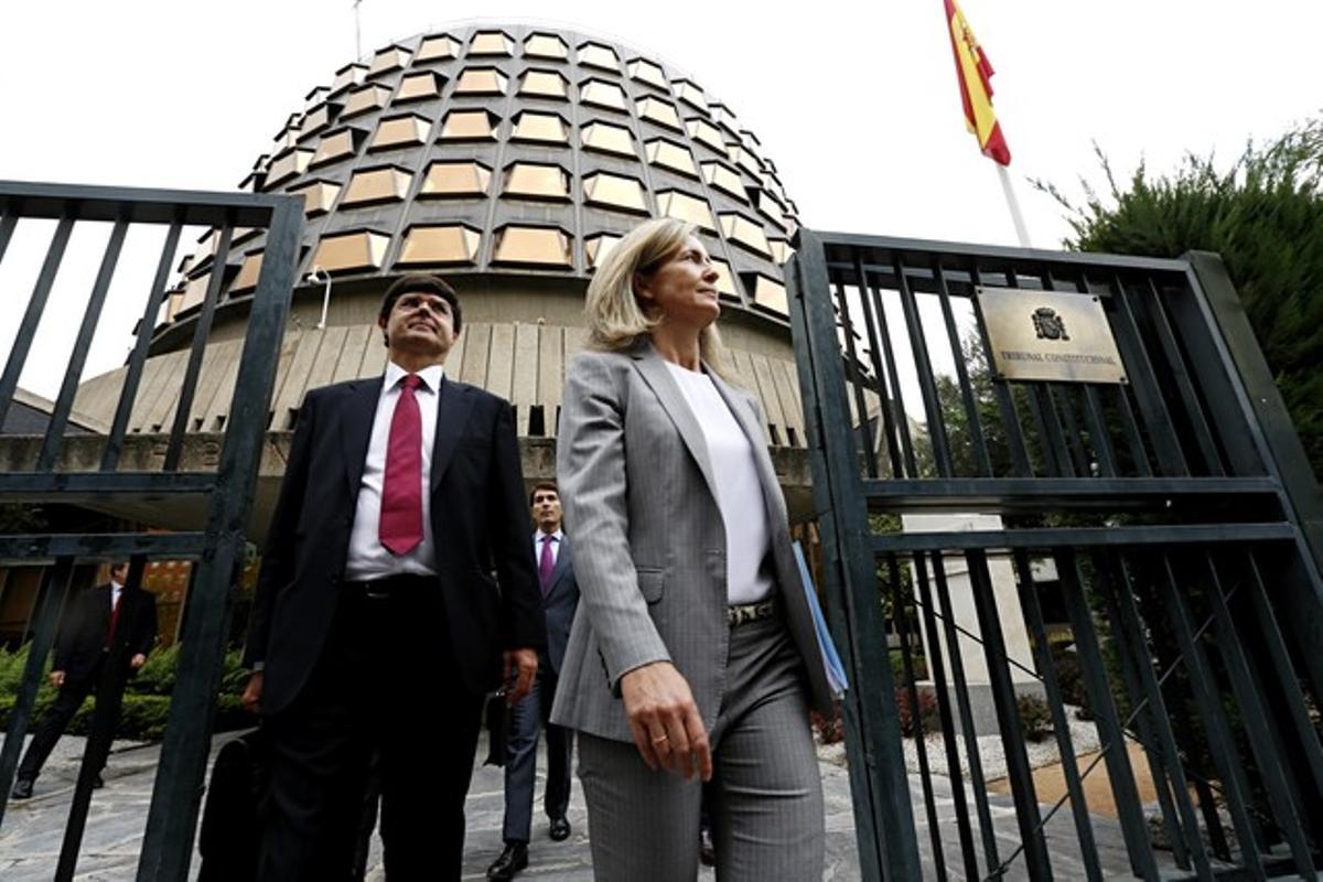 L’advocada General de l’Estat, Marta Silva, després de presentar el recurs contra la llei de consultes catalana aquest migdia al Tribunal Constitucional