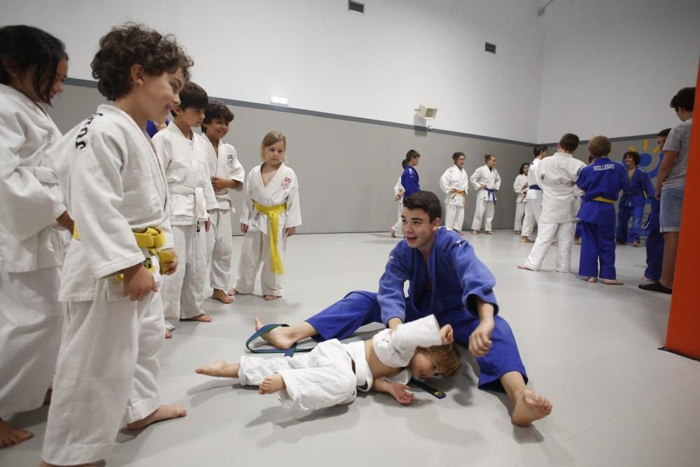 Los niños del campus de verano de judo del Quirina