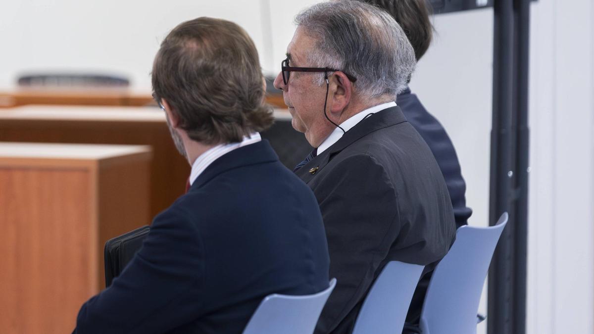 El exsecretario de Canet, durante un juicio.