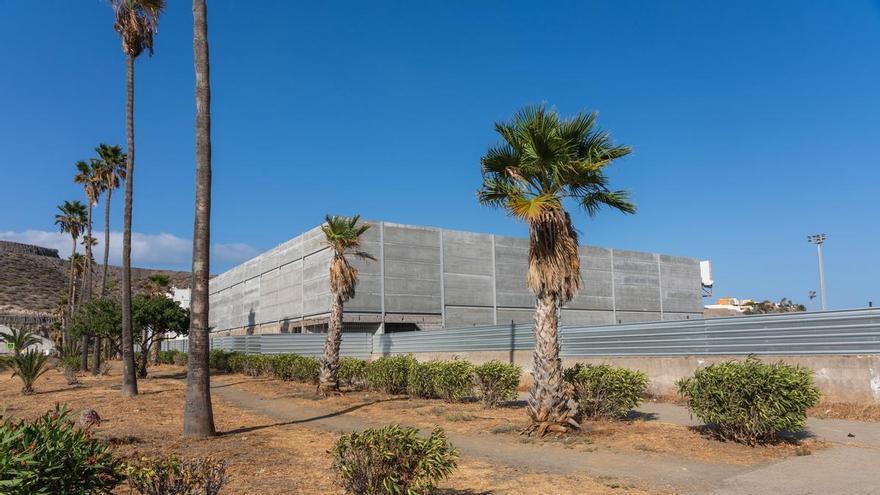 Un contrato de cuatro millones de euros para concluir el polideportivo de Jinámar