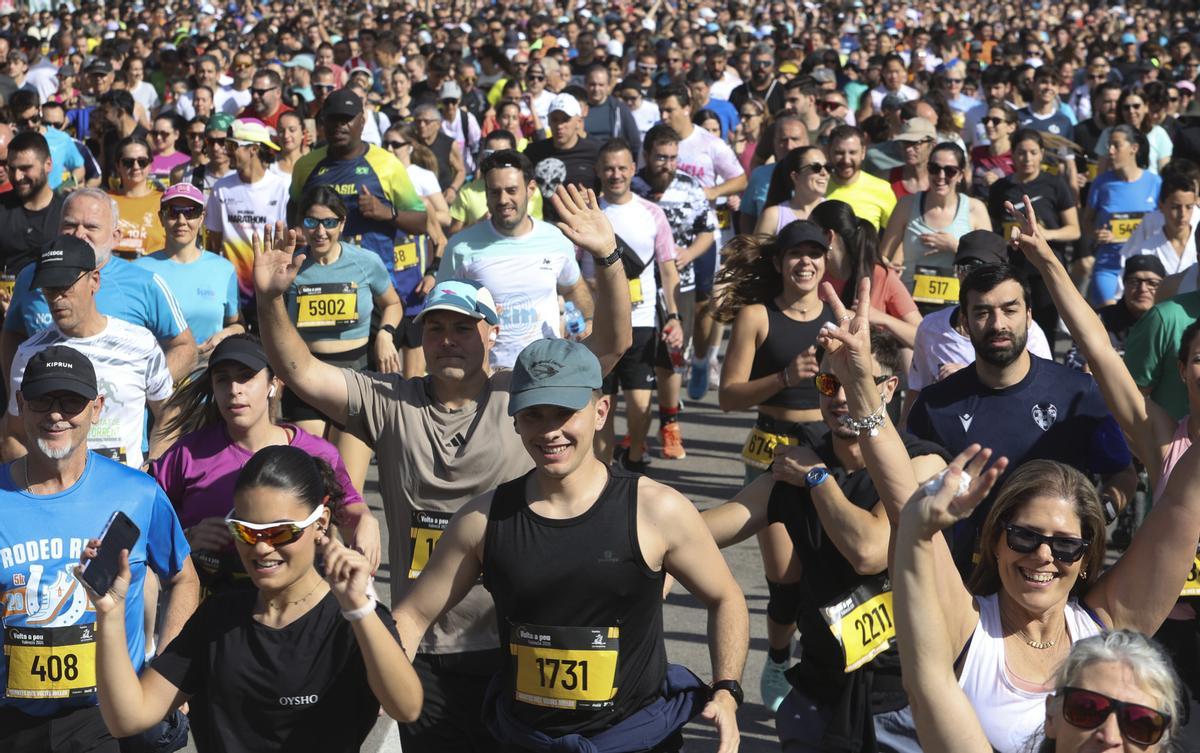 10000 corredores se dan cita en la Volta a Peu 2026 10000 corredores se dan cita en la Volta a Peu 2026
