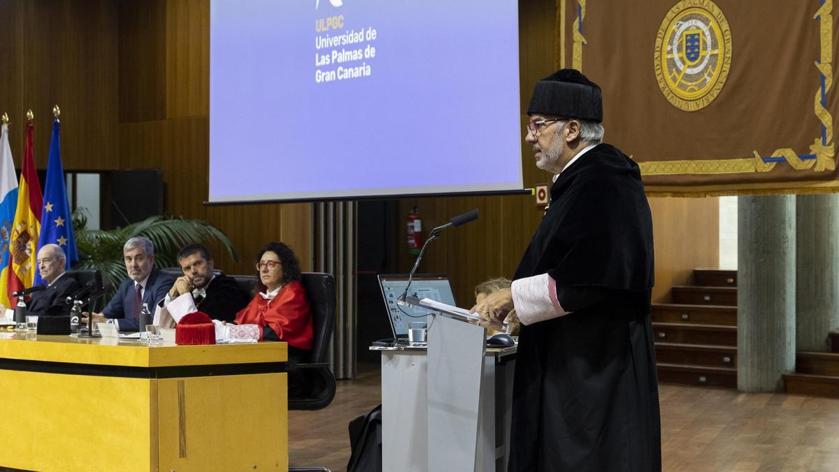 Acto de apertura del curso en la Universidad de Las Palmas de Gran Canaria