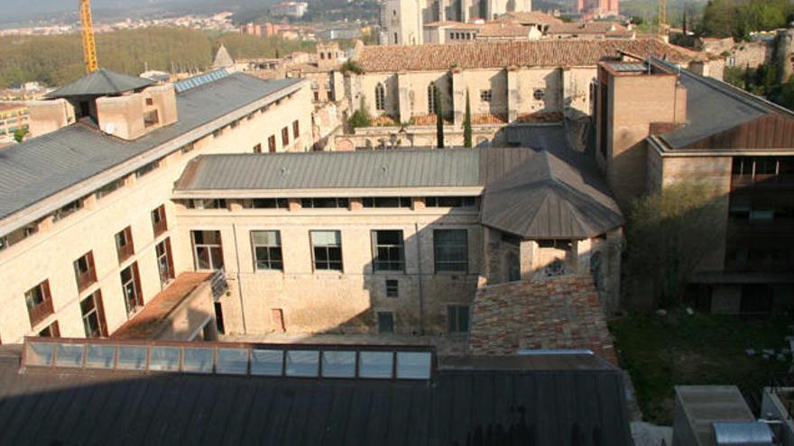 La Universitat de Girona alerta d&#039;un assetjador que actua al campus del Barri Vell