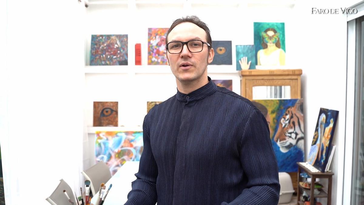 Elías Salas, en su estudio.