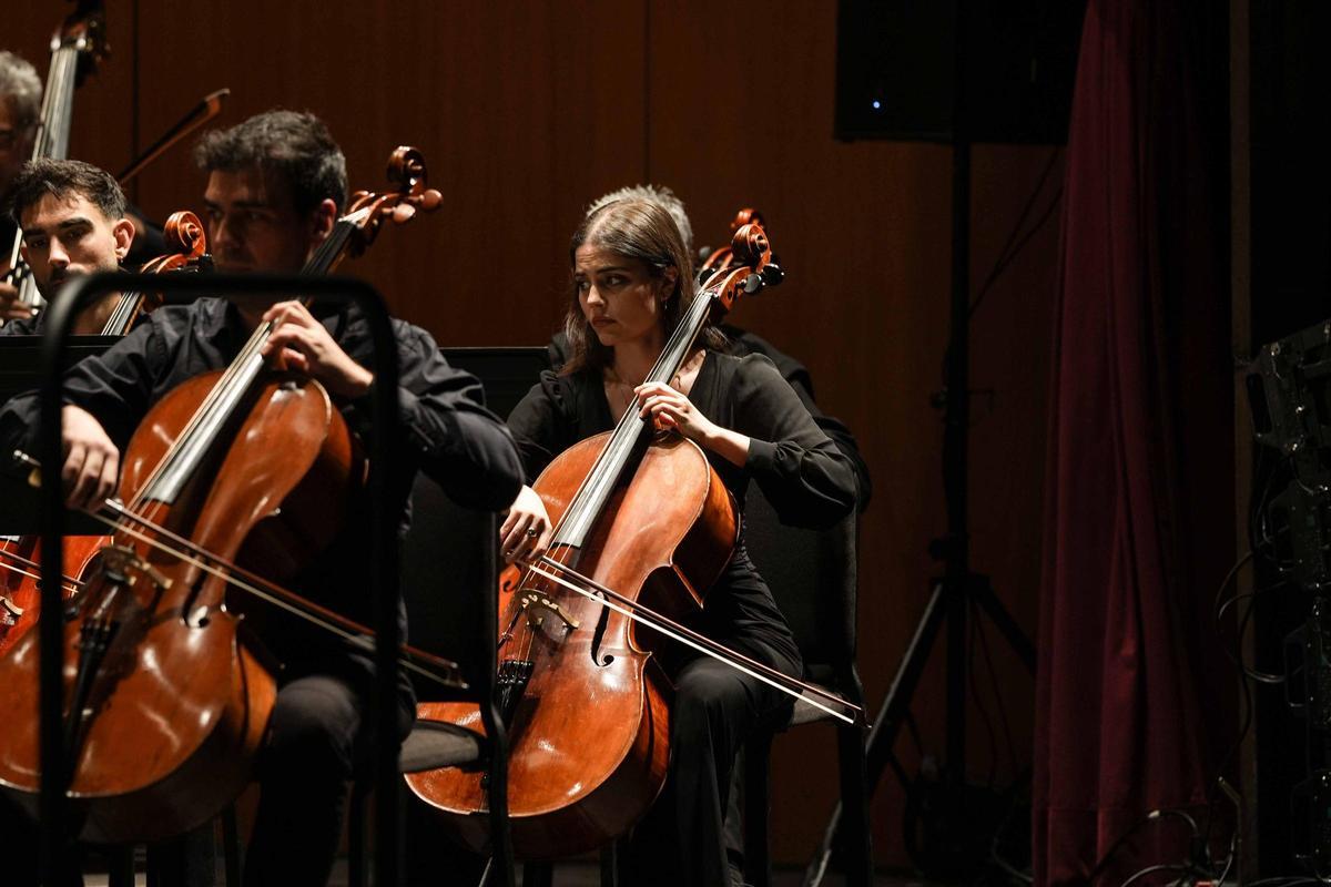 Juan Manuel Cañizares y la Orquesta de Córdoba reinventan a Falla desde la guitarra flamenca