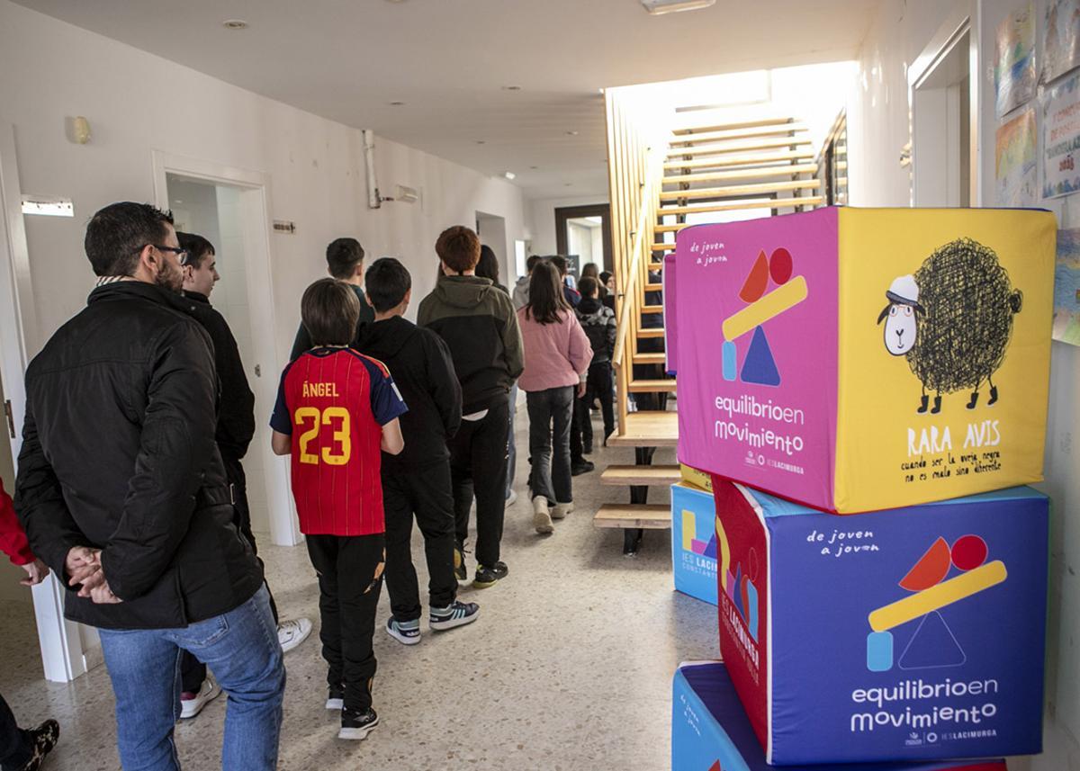 Los jóvenes de siete institutos de la provincia participan en un conjunto de actividades