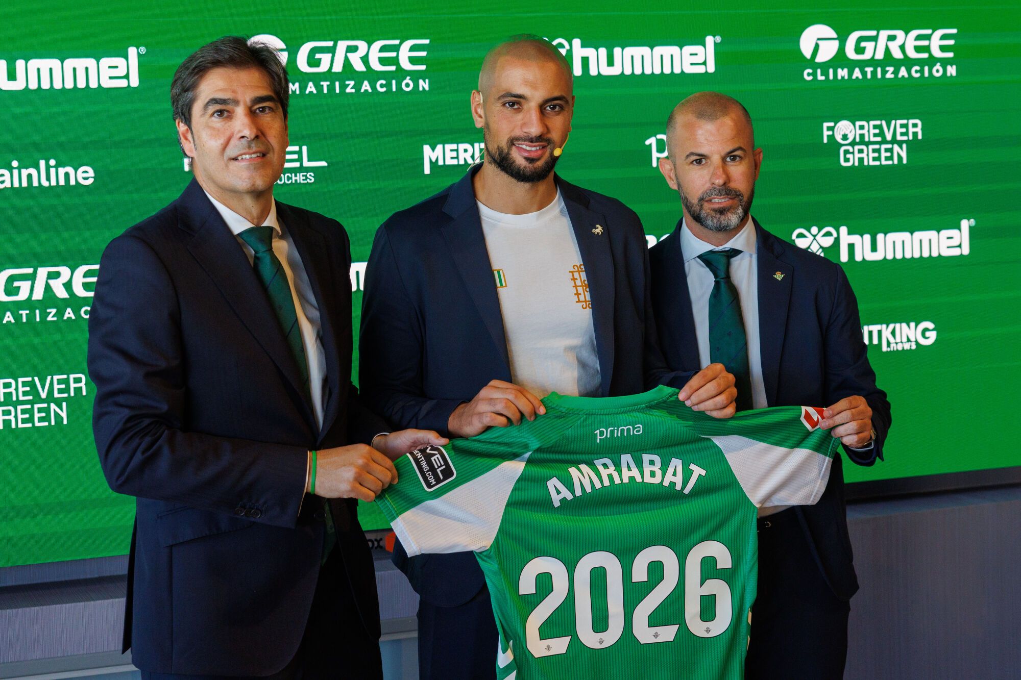 An ultimate look of her