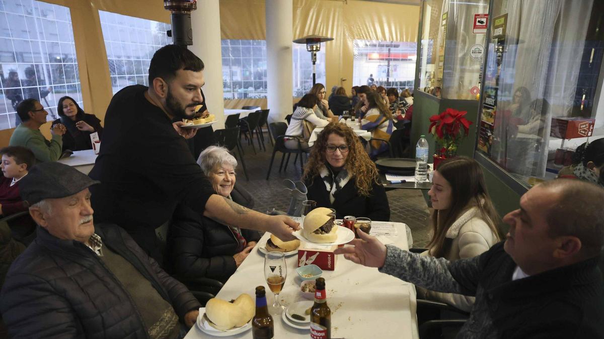 El Dijous de Berenar coge fuerza en el Port de Sagunt