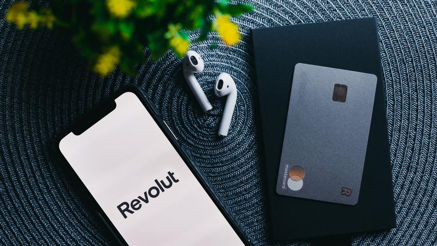 Cuentas sin banco: la revolución de las super &#039;apps&#039; financieras