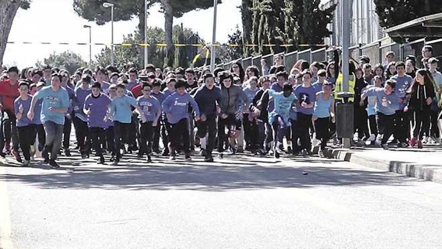 Carrera solidaria por Perú