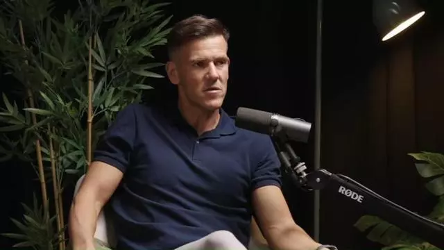 Pulido Santana en 'Rogue Cast 'negó cualquier compra de árbitros y señaló la presión que realiza el Real Madrid a través de su canal de televisión