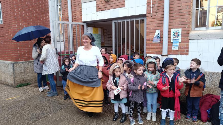 Música, gastronomía y juegos tradicionales: así fue el amagüestu del colegio Hermanos Arregui