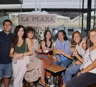 El "tardeo", el nuevo paradigma festivo de Avilés: tiene su propia ruta y triunfa entre jóvenes (y no tanto)