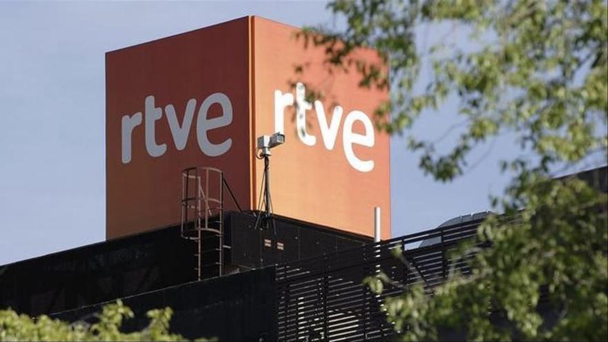 La precariedad laboral en RTVE al descubierto: contratos por días y &quot;enchufes&quot;