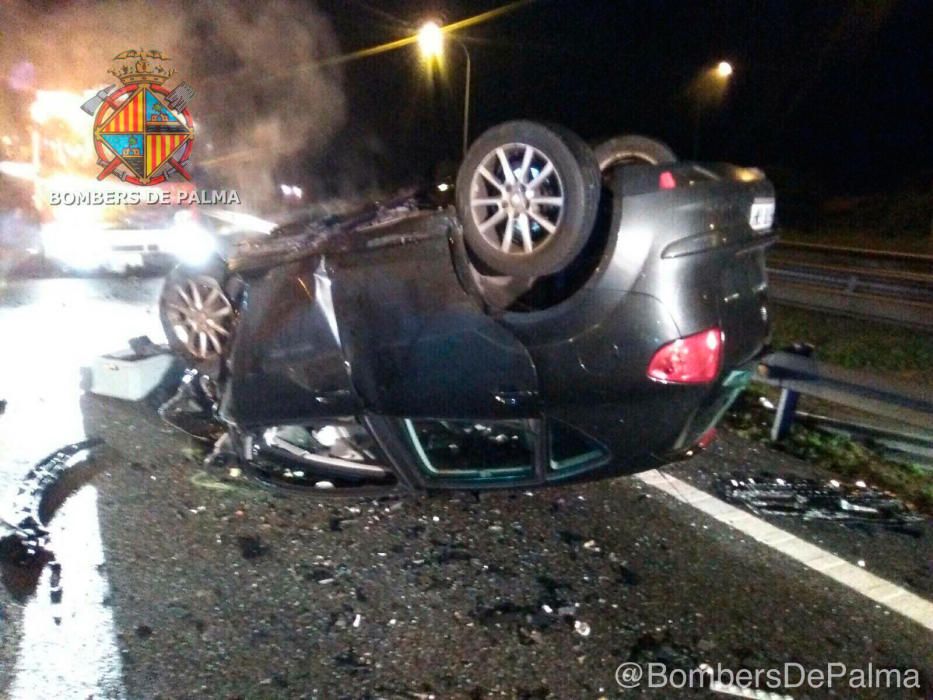 Un conductor kamikaze causa un accidente mortal en la autopista de Inca